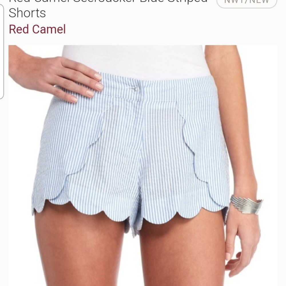 NWTS RED CAMEL STRIPED SHORT. SIZE 0